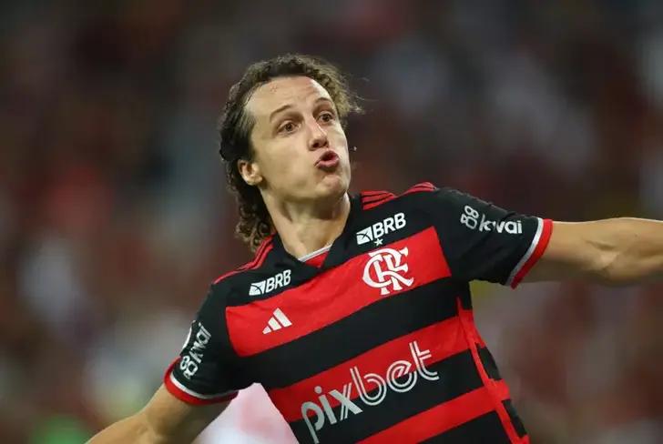 Ex-Chelsea, David Luiz é um dos jogadores mais queridos pela torcida do Flamengo