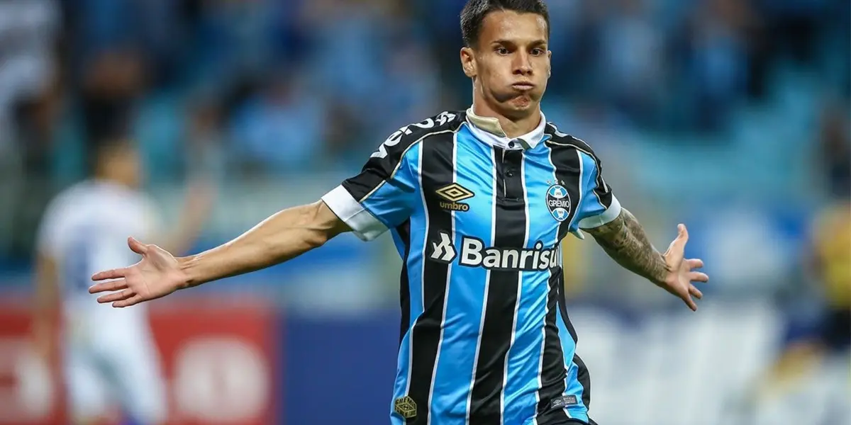 Atacante do Grêmio, que foi alvo no início do ano, seria uma das opções flamenguistas para contratação