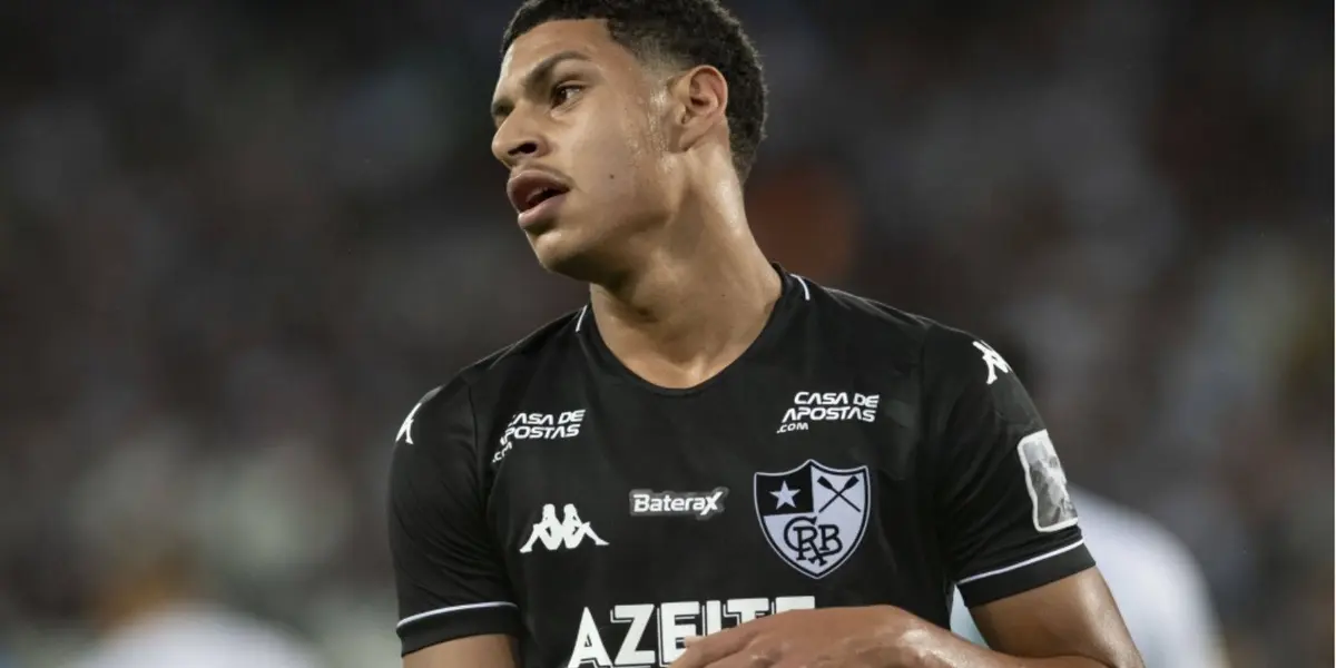 Disputado por Flamengo e Botafogo, o atacante Luís Henrique sofreu ataques nas redes sociais por parte da torcida botafoguense
