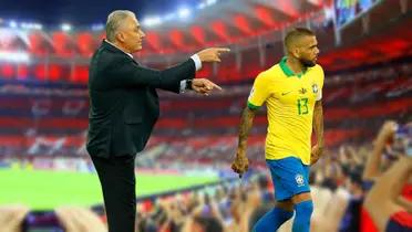 Tite e Daniel Alves na época da Seleção Brasileira