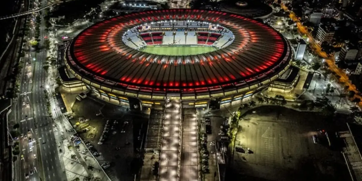 Ambiente criado pela torcida foi fundamental na virada sobre o Atlético Mineiro