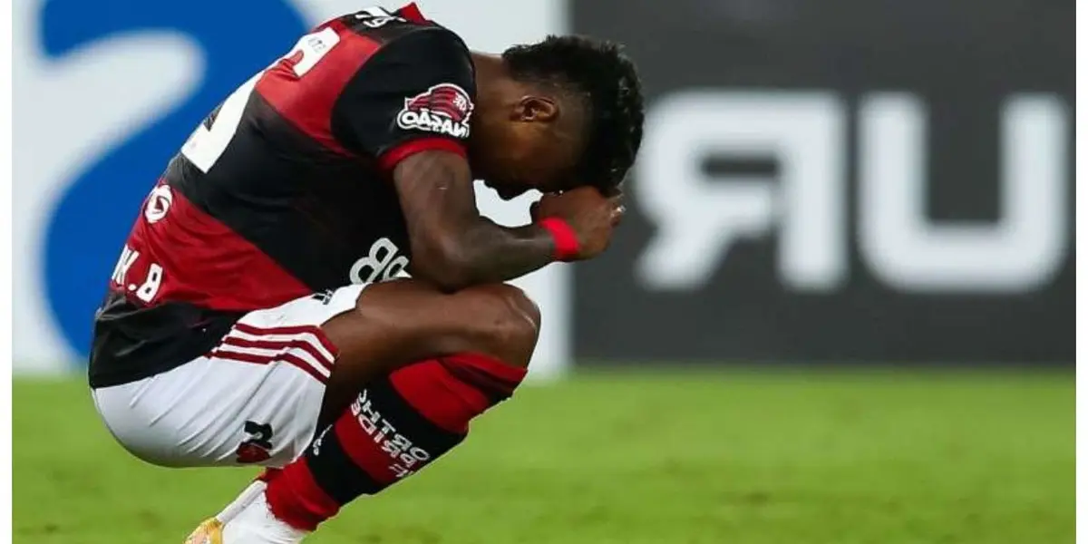 Atacante está na corda bamba no Flamengo e não sabe se continuará vestindo o Manto Sagrado