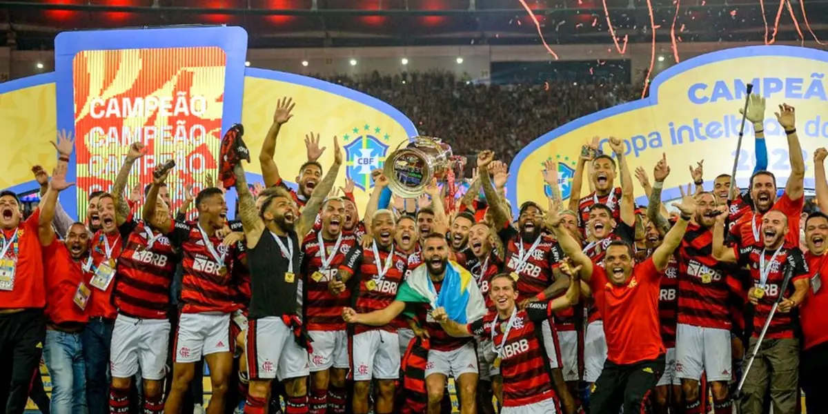 Com 37 anos, Diego Alves ainda não decidiu o futuro, mas revelou que a história no Flamengo pode o impedir de vestir outro uniforme no Brasil