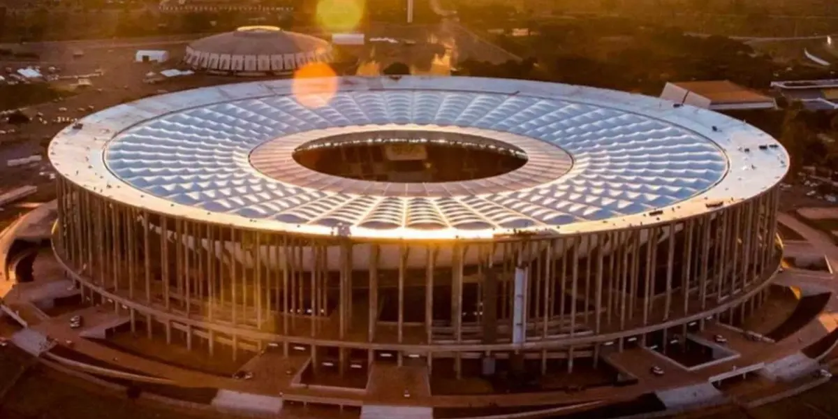 Com o fechamento do Maracanã para obras no gramado, clube teve de mudar local do jogo