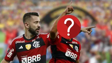 Everton Ribeiro e Victor Hugo