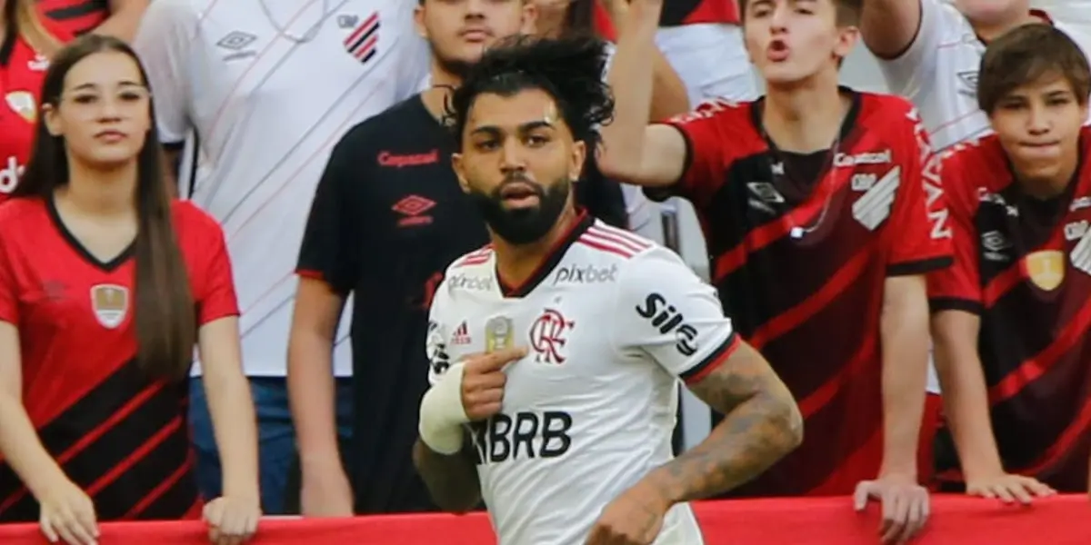 Flamengo se classificou ao vencer por 2 a 0 o Athletico Paranaense