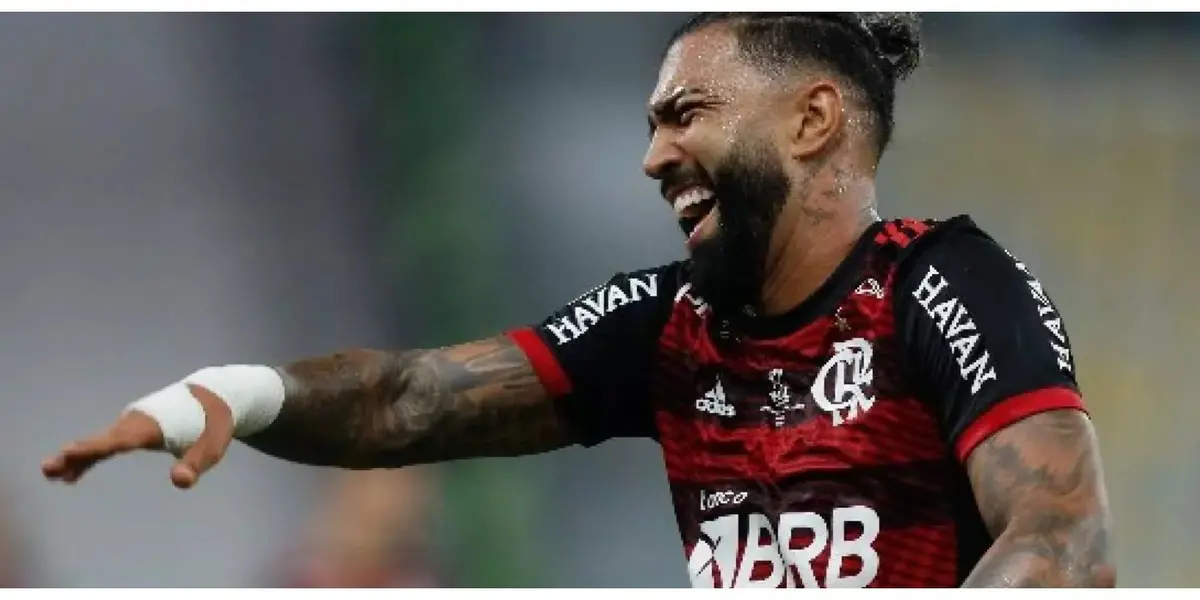 Flamengo vai enfrentando o Athlético-PR pela final da Libertadores