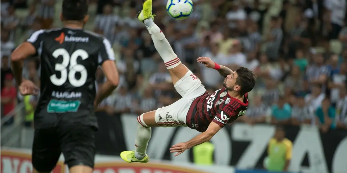 Golaço marcou também a chegada do rubro-negro na ponta da tabela