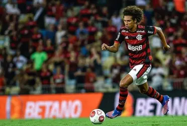 Jogador foi considerado culpado pela eliminação do seu time na Liga dos Campeões