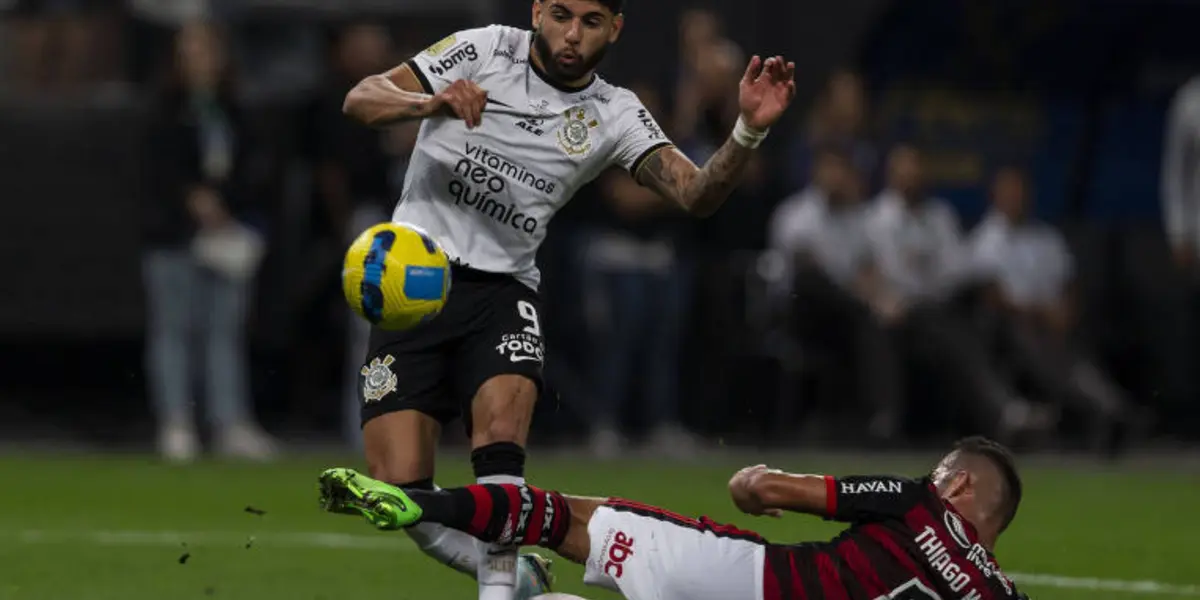 O atacante do Corinthians rasgou elogios a Gabigol, que motivou a torcida depois do seu pênalti cobrado