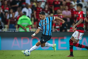 O jogador enfrentou o defensor do Flamengo em duas oportunidades e perdeu ambas