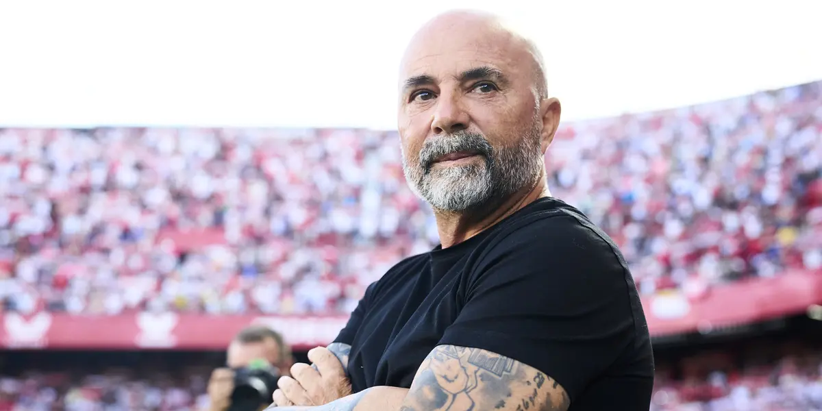 O técnico argentino já dirigia o atacante quando era técnico do Santos em 2019.