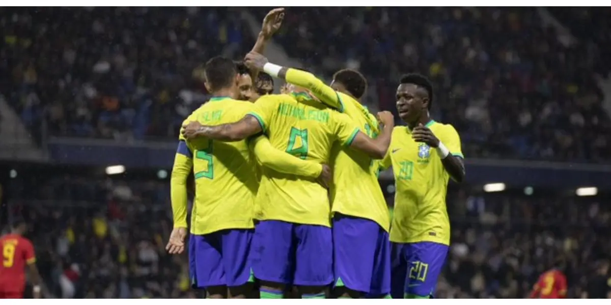 Torcida esperava ver seus atletas em campo por mais tempo