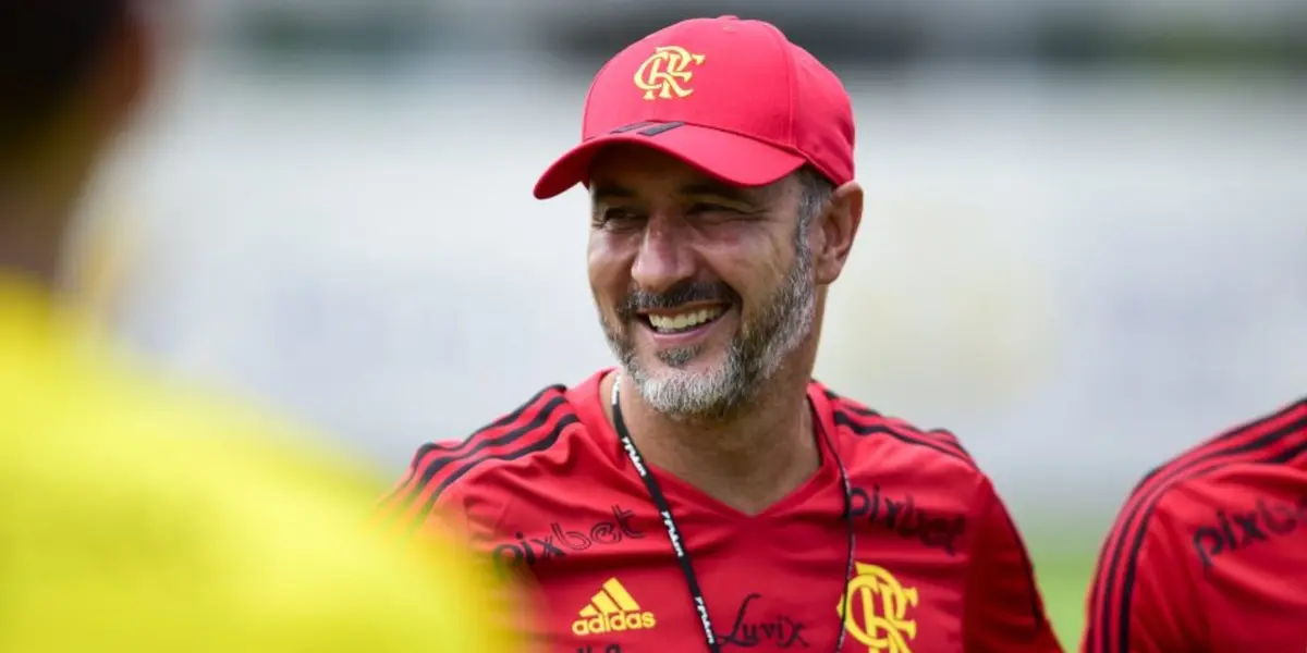 Um dos desafios de Vítor Pereira é não deixar o elenco do Flamengo se acomodar após os títulos de 2022 